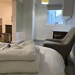 En Suite Rooms & Studios, Edinburgh City Centre - Sk